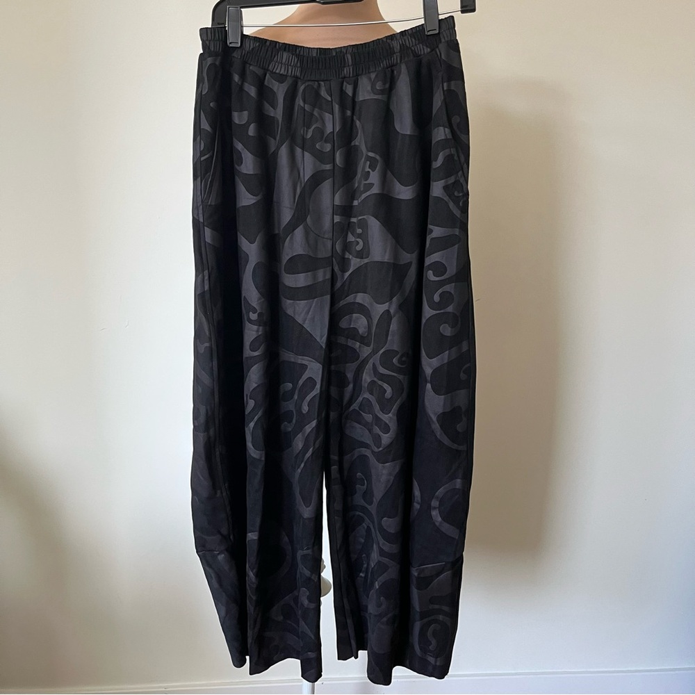 Rundholz Black Label Lagenlook Black Patterned Wide Leg High Rise Pants NWT Sz S